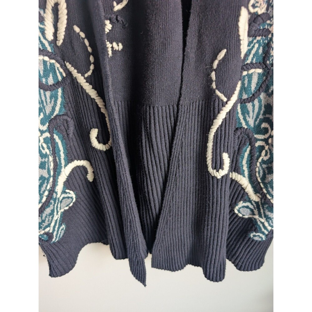 Anthropologie HWR Emma Cardigan Sweater M Wool Embroidered Floral Cottagecore - Picture 4 of 15